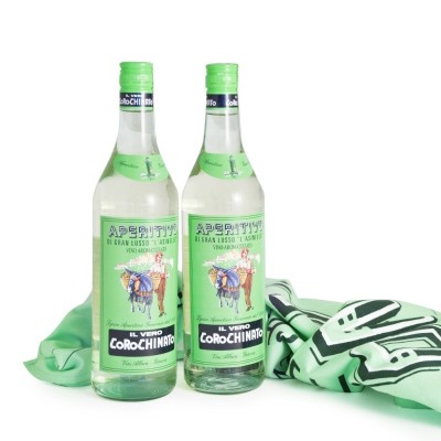 Mit Corochinato aromatisierter Wein „Asinello“, 2 Flaschen à 1